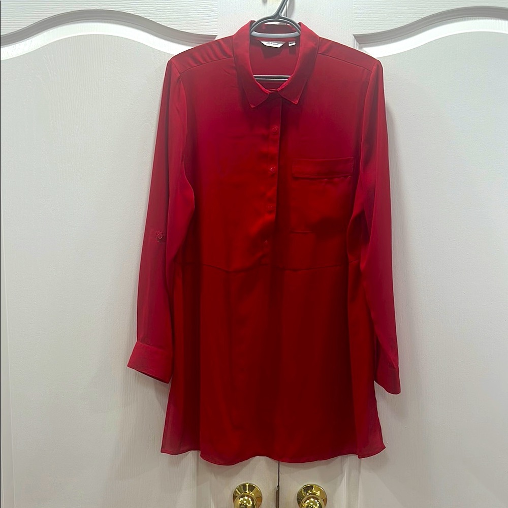 Reitmans Red Long Sleeve Button Down Shirt
